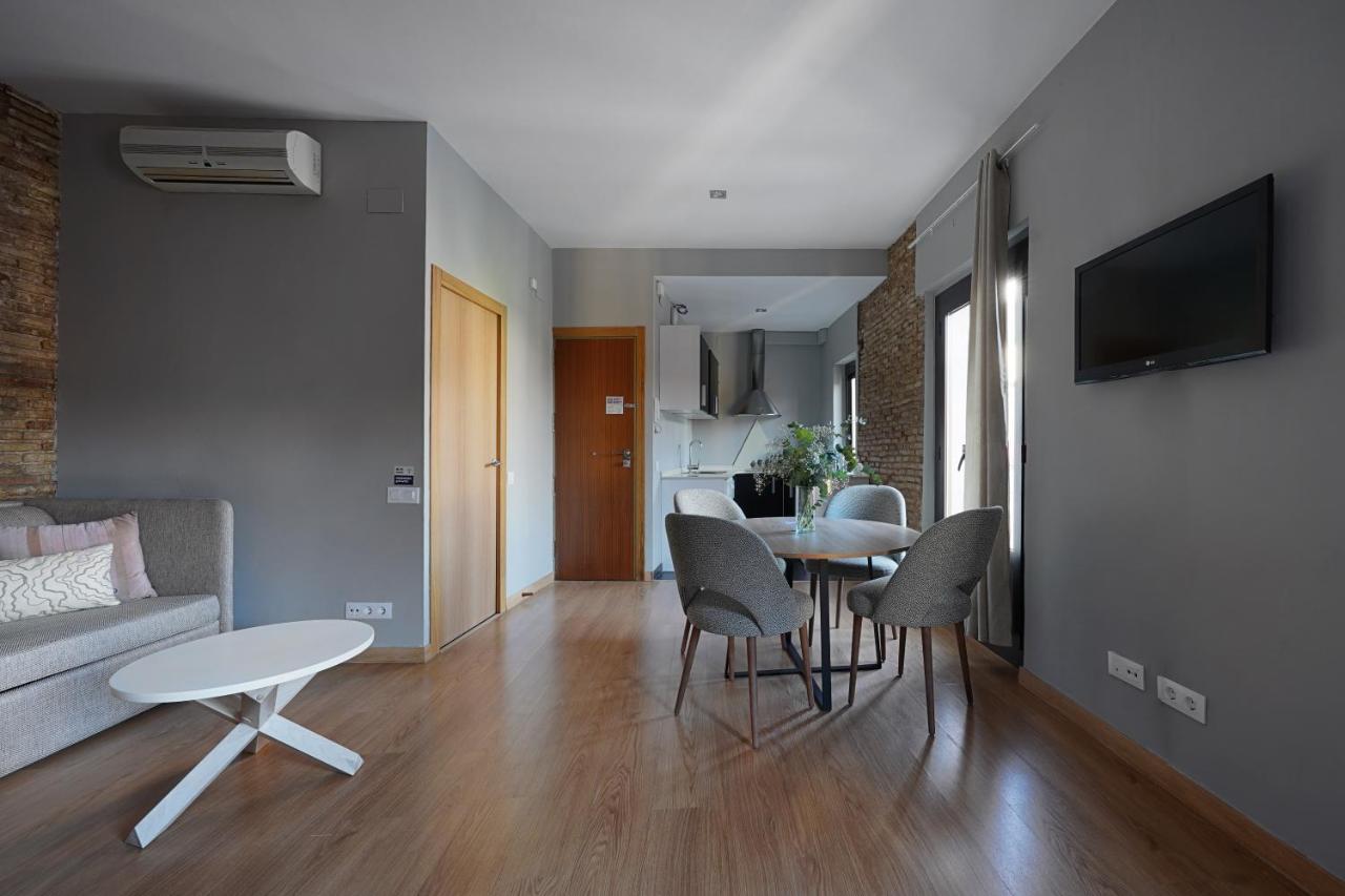 דירות Numa Barcelona Lustre מראה חיצוני תמונה