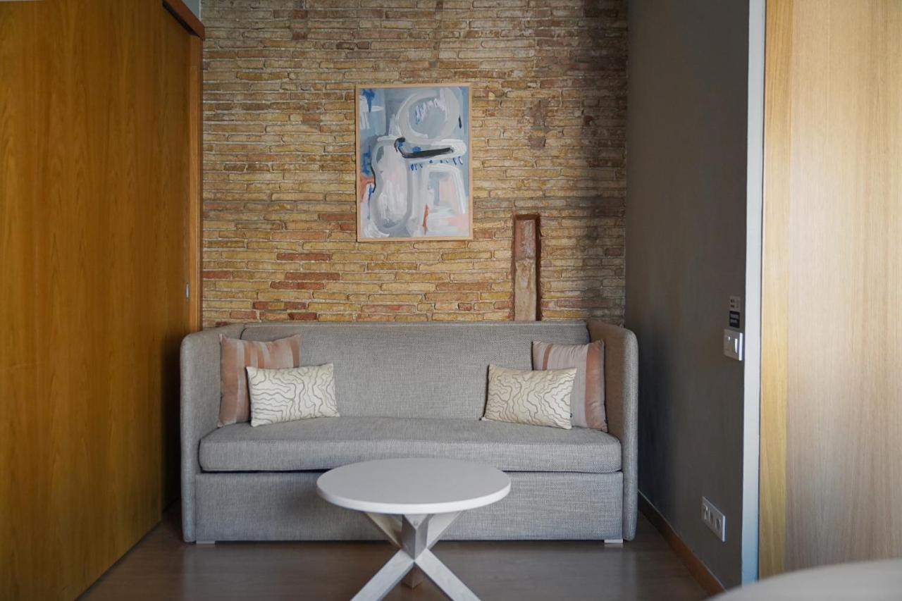דירות Numa Barcelona Lustre מראה חיצוני תמונה