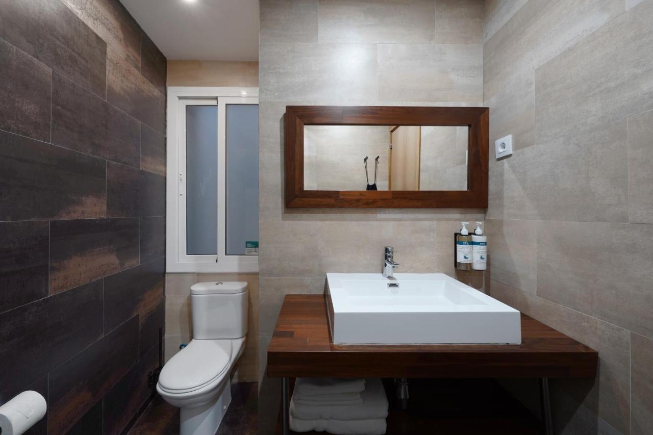 דירות Numa Barcelona Lustre מראה חיצוני תמונה